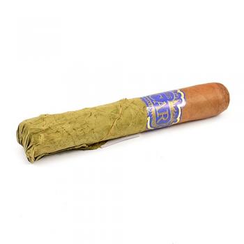 Сигара Oscar Valladares Connecticut Robusto